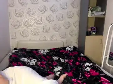 Kiravexx  live sex cam