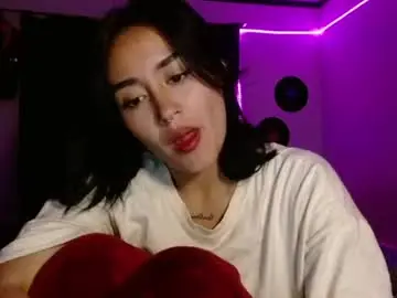 Ludo_kitty  live sex cam