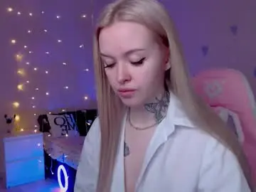 Naughty_mablee  live sex cam