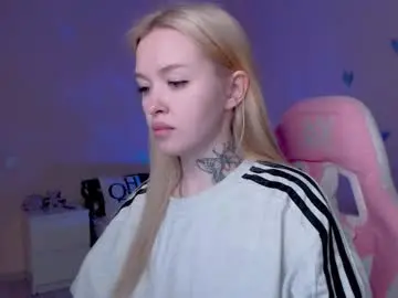 Naughty_mablee  live sex cam