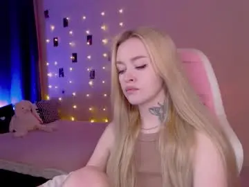 Naughty_mablee  live sex cam