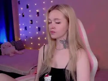 Naughty_mablee  live sex cam