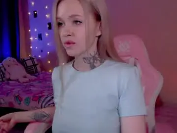 Naughty_mablee  live sex cam