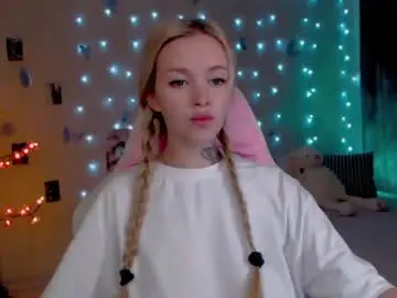 Naughty_mablee  live sex cam
