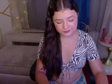 Noahcute  live sex cam