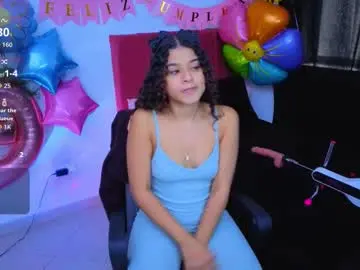 Pequitasmedusa9  live sex cam