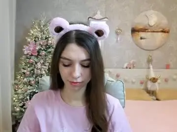 Softwine  live sex cam