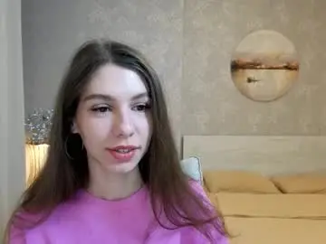 Softwine  live sex cam