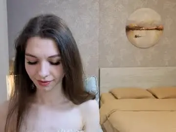 Softwine  live sex cam