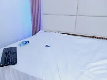 Valery_thompsson  live sex cam