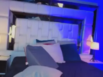 Astra_glow  live sex cam