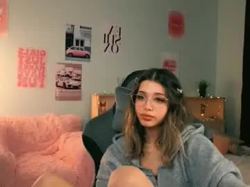 Dinnerwithflowers  live sex cam