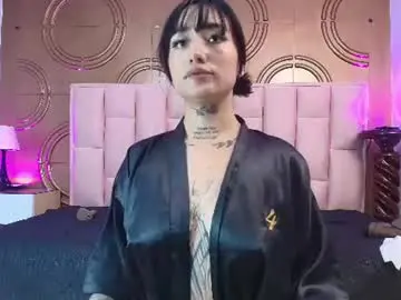 Emmily_keller  live sex cam