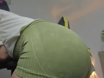 Evelin_leroy  live sex cam