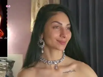 Evelynaisha  live sex cam