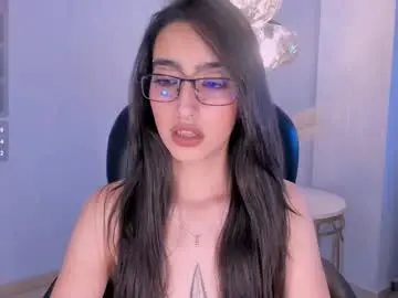 Larisasmirnov  live sex cam