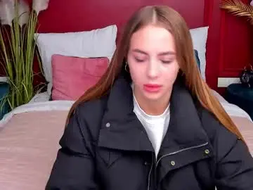 Lullyfox  live sex cam