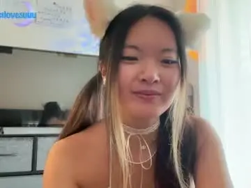 Lunalovesuuuuu  live sex cam