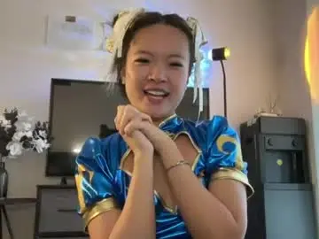 Lunalovesuuuuu  live sex cam