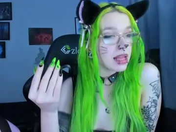 Missnikkivill  live sex cam