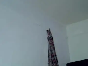 Pretty_jazminee  live sex cam