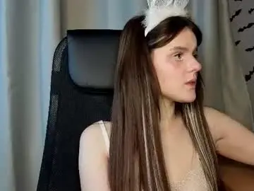 Uwu_lisa  live sex cam