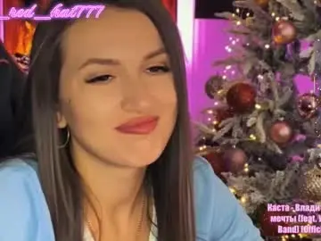 _red_hat_7  live sex cam