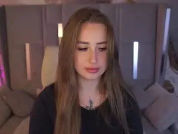 Gentleadellee  live sex cam