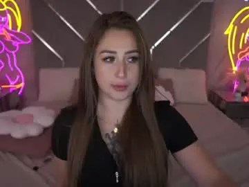Gentleadellee  live sex cam
