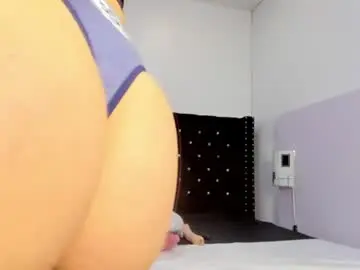 Heavy_megan  live sex cam
