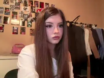 Hollowmistm  live sex cam