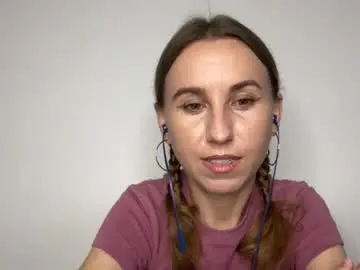 Kula_queen  live sex cam