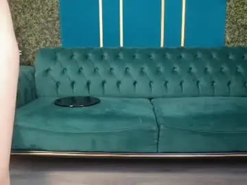Laurainemisti  live sex cam