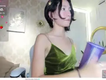 Lilythea_  live sex cam