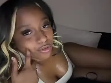 Mysterygirll223  live sex cam