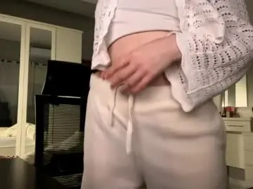 Softlygirl  live sex cam