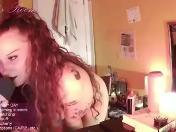 Sweeettcherryy  live sex cam