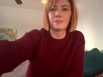 Thetwistedknitter  live sex cam
