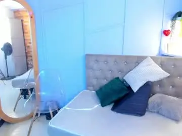 Tifanylorens  live sex cam