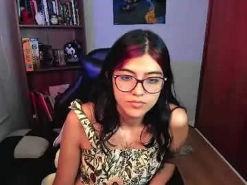 Valerie__sky  live sex cam