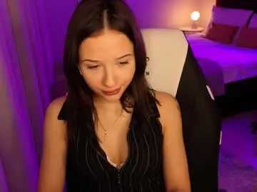 Baby_brunettee  live sex cam