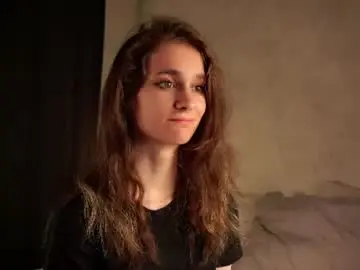 Corawinikoff  live sex cam