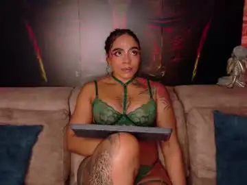 Emilyfitness8  live sex cam