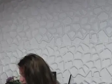 Leiahux  live sex cam