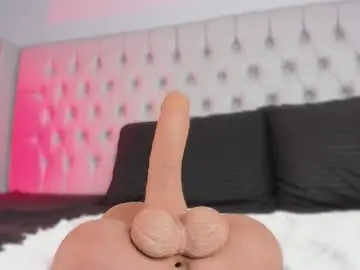 Lily_stclair  live sex cam