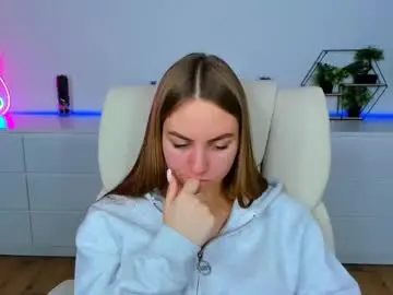 Milaaddam  live sex cam