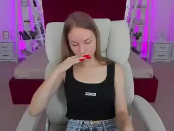 Milaaddam  live sex cam