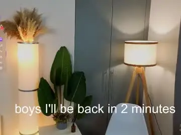 Mirianscorgie  live sex cam