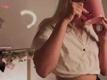 Mirianscorgie  live sex cam