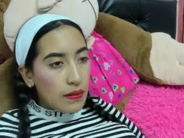 Sweet_nhaomy  live sex cam